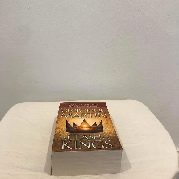 Game of Thrones 5-Book Boxed Set by George R. R. Martin - Picture 9 of 13